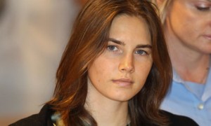 Amanda Knox Awaits Murder Verdict