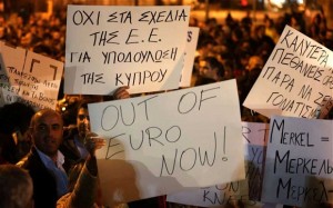 cut_cyprus-protest_2516883i