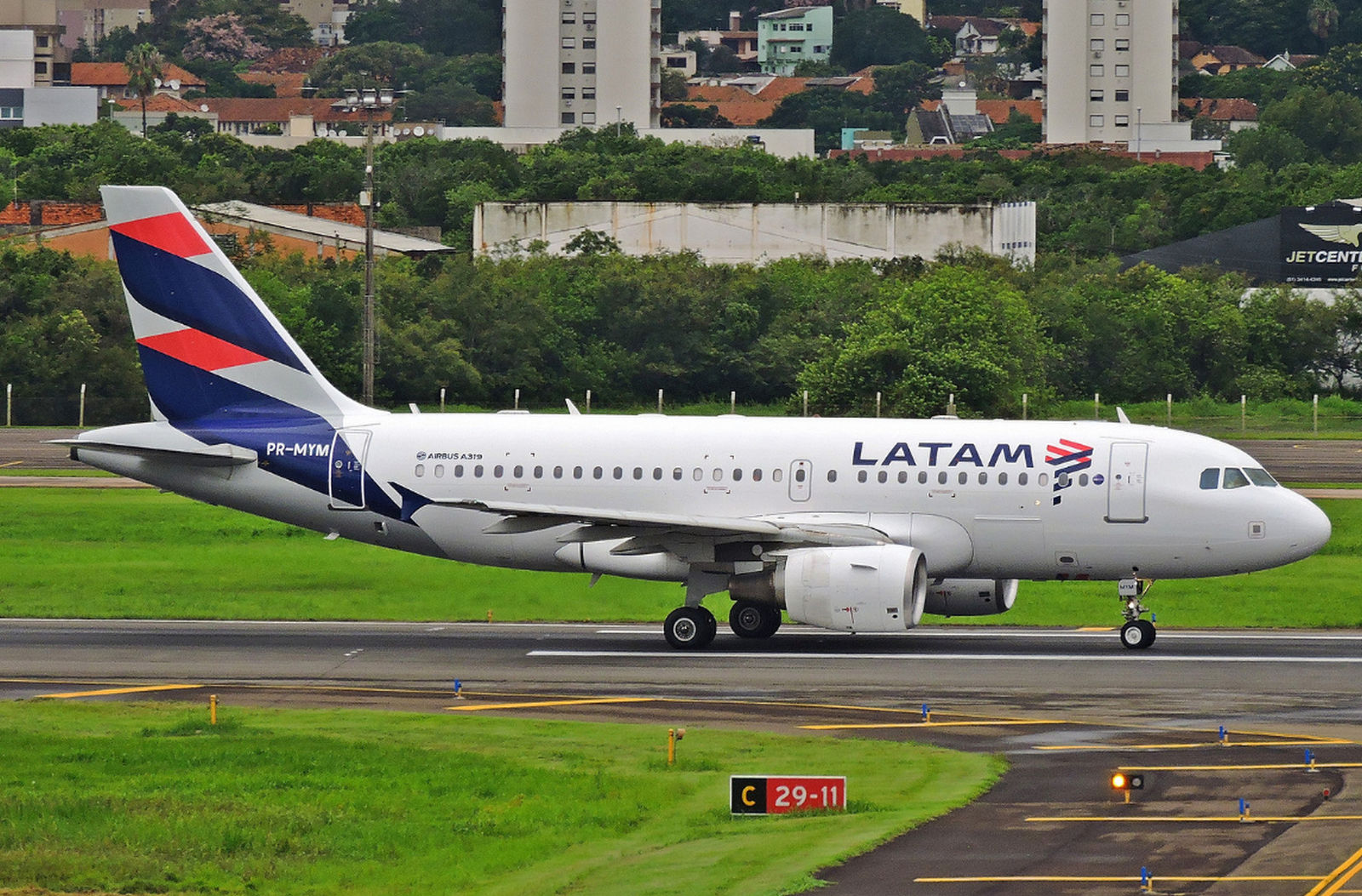 Latam oferece serviço de Wi-Fi em 132 aviões no Brasil